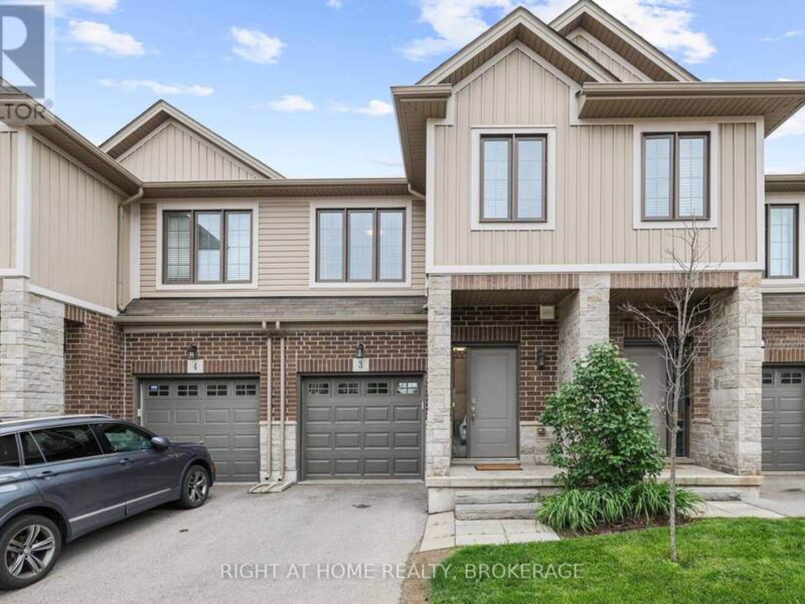 3 - 377 GLANCASTER ROAD W, Hamilton, Ontario L9G 0G4