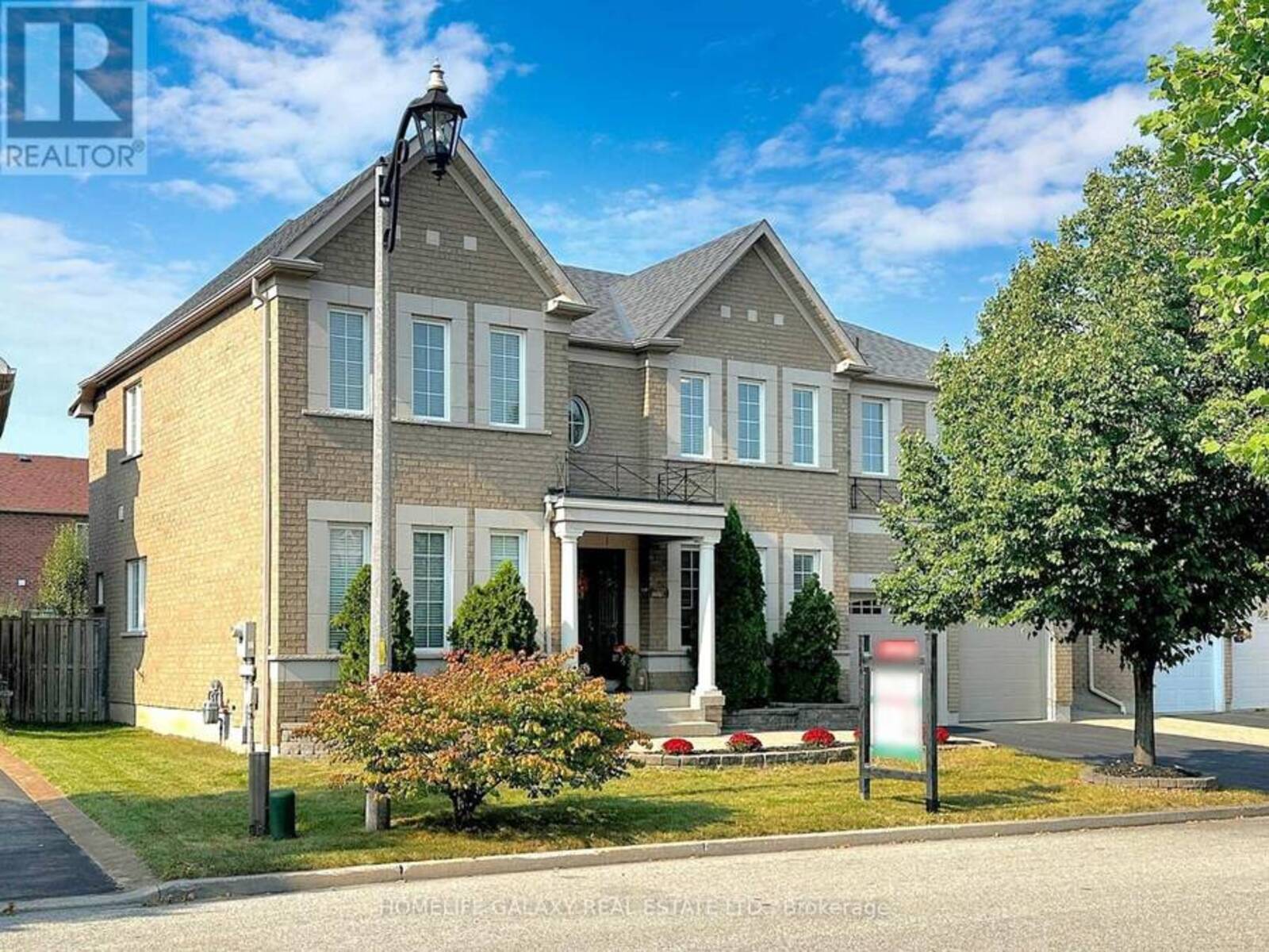 22 WESTACOTT CRESCENT N, Ajax, Ontario L1T 4H7