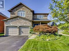 9 LACONA CRESCENT Richmond Hill Ontario, L4E 4G6