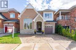 61 VINE CLIFF BOULEVARD | Markham Ontario | Slide Image Two