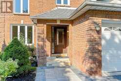 8 ASHDOWN CRESCENT | Richmond Hill Ontario | Slide Image Two