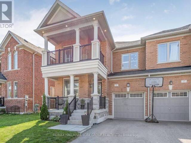 15 WALTER ENGLISH DRIVE East Gwillimbury Ontario, L9N 0R8