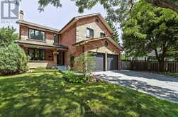 179 ROMAIN CRESCENT | Oakville Ontario | Slide Image Two