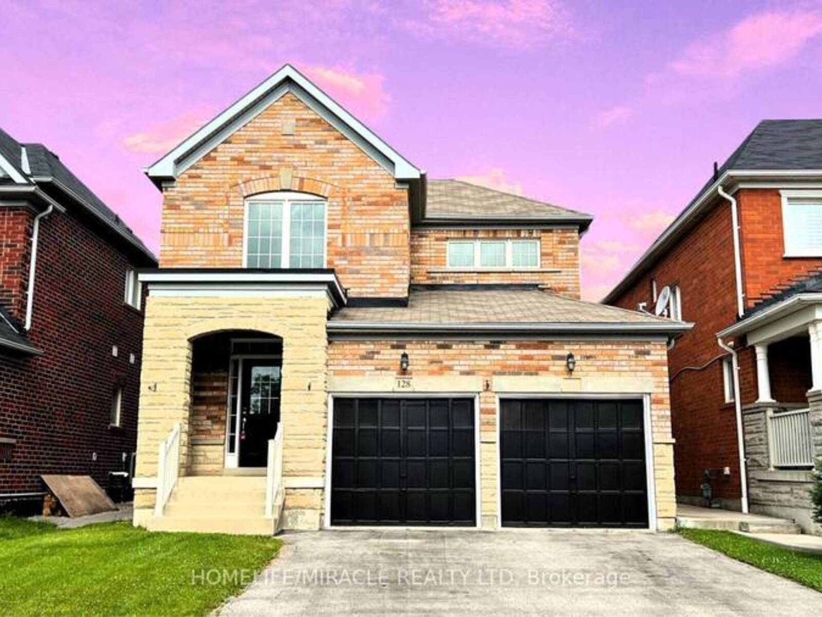 128 SUMMERLYN TRAIL, Bradford West Gwillimbury, Ontario L3Z 0E3