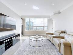 2806 - 100 UPPER MADISON AVENUE Toronto Ontario, M2N 6M4