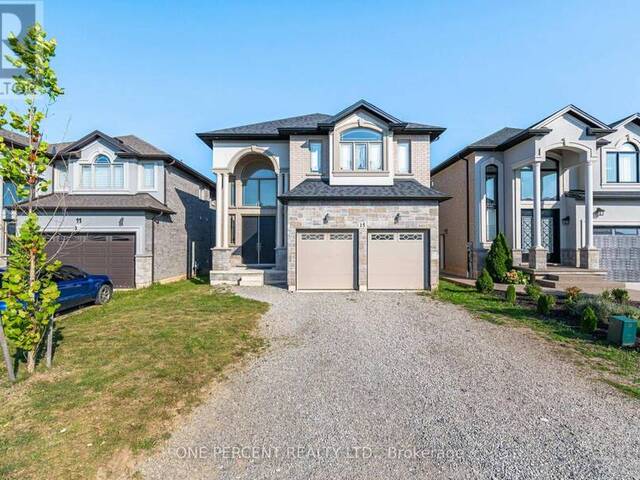 15 RIESLING COURT Hamilton Ontario, L8G 0B4