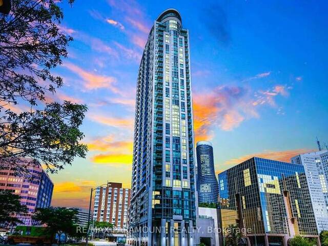 1010 - 208 ENFIELD PLACE Mississauga Ontario, L5B 0G8