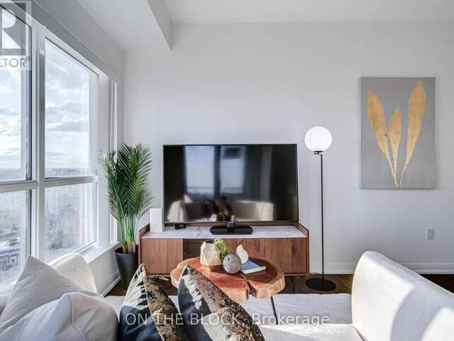 2922 - 275 VILLAGE GREEN SQUARE Toronto Ontario, M1S 0L8