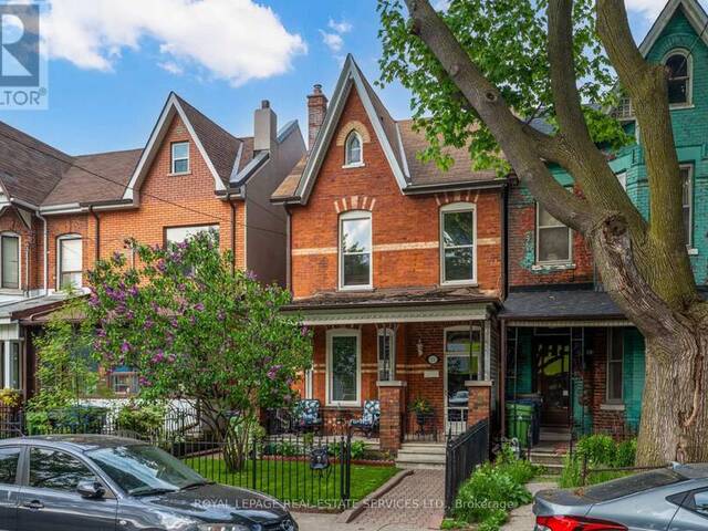 11 NORTHCOTE AVENUE Toronto Ontario, M6J 3K2