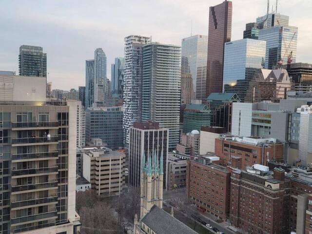 PH105 - 60 SHUTER STREET N Toronto Ontario, M5B 1A8