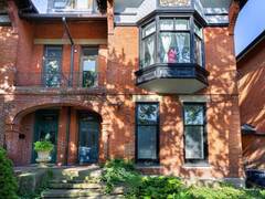 288 SHERBOURNE STREET Toronto Ontario, M5A 2S1