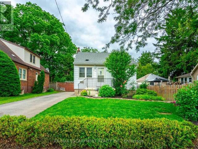 276 BOWMAN STREET Hamilton Ontario, L8S 2V3