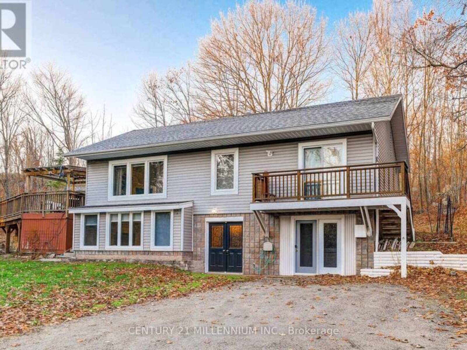 1106 WINDERMERE ROAD, Muskoka, Ontario P0B 1M0