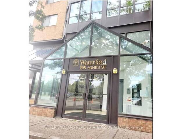 404 - 25 AGNES STREET Mississauga Ontario, L5B 3X7