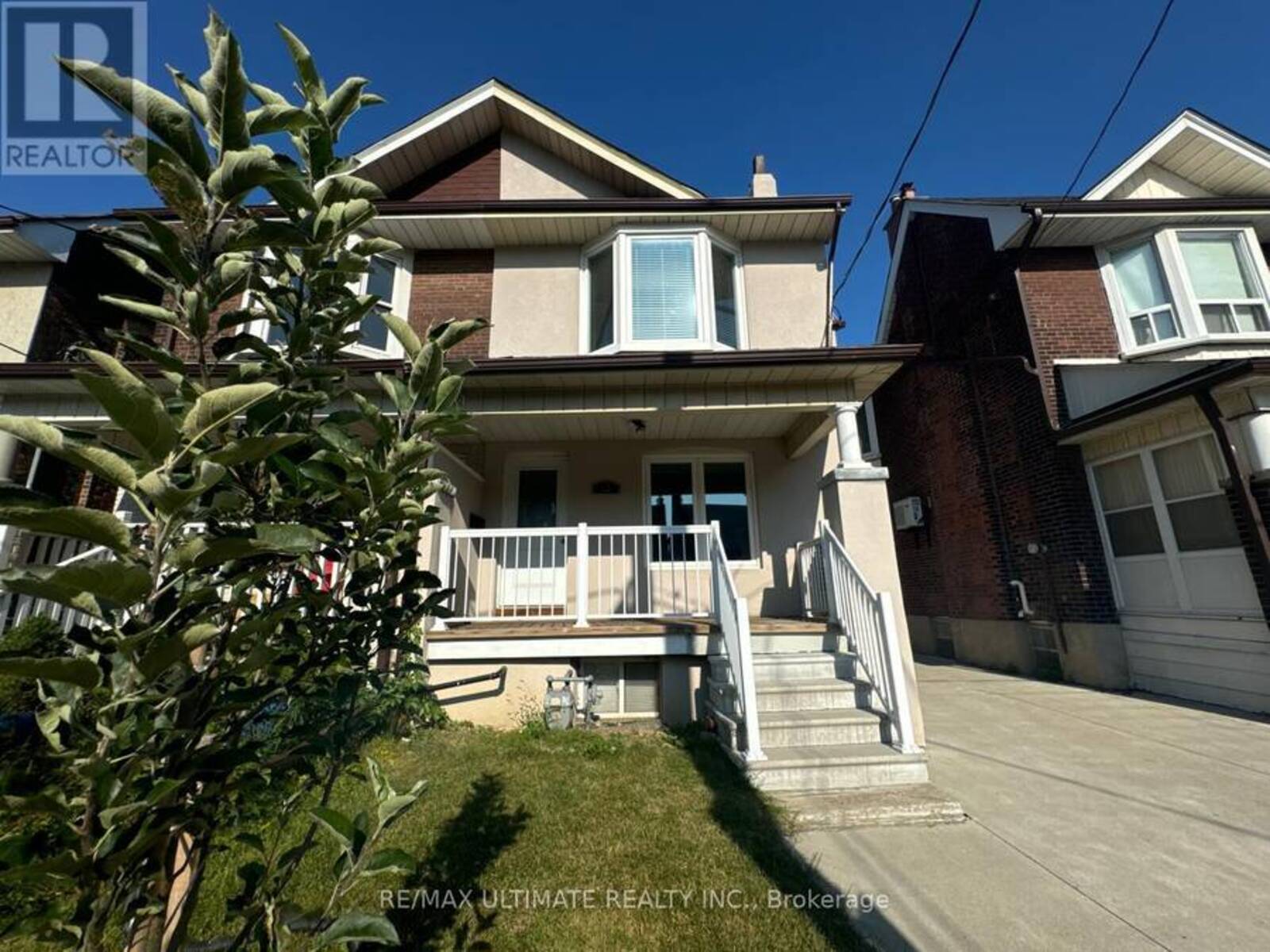 62 HOUNSLOW HEATH ROAD, Toronto, Ontario M6N 1G8