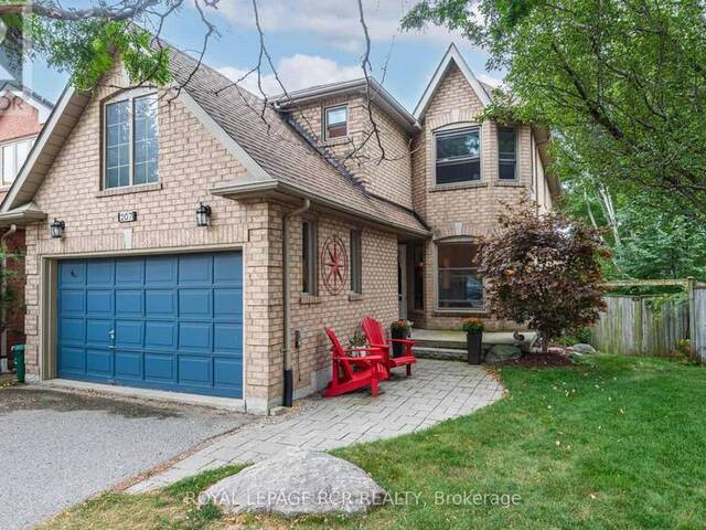 207 SURGEONER CRESCENT Newmarket Ontario, L3X 2L1