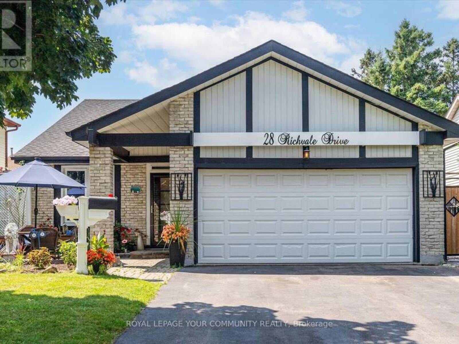 28 RICHVALE DRIVE S, Brampton , Ontario L6Z 1M4