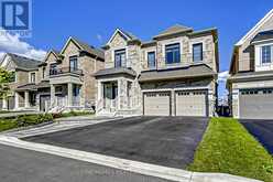 39 TESLA CRESCENT | East Gwillimbury Ontario | Slide Image Two