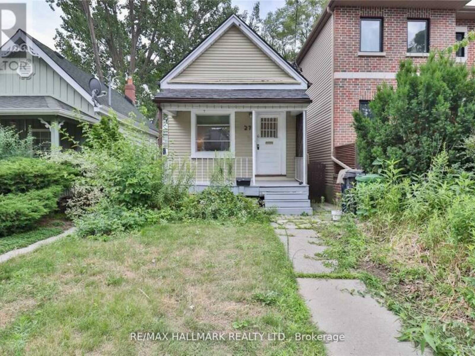 MAIN - 27 SHUDELL AVENUE, Toronto, Ontario M4J 1C5