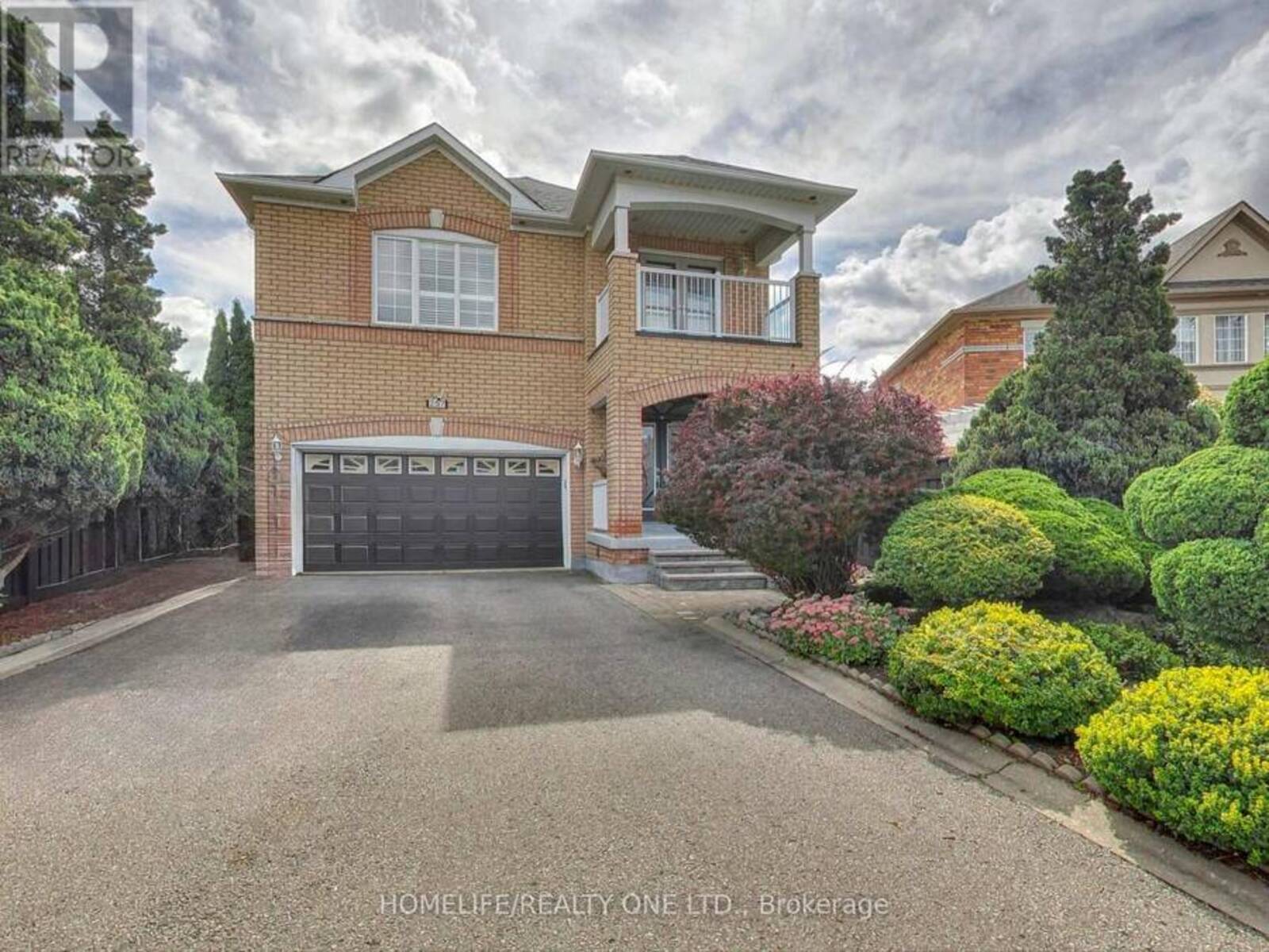 257 AMERICA AVENUE, Vaughan, Ontario L6A 3H1