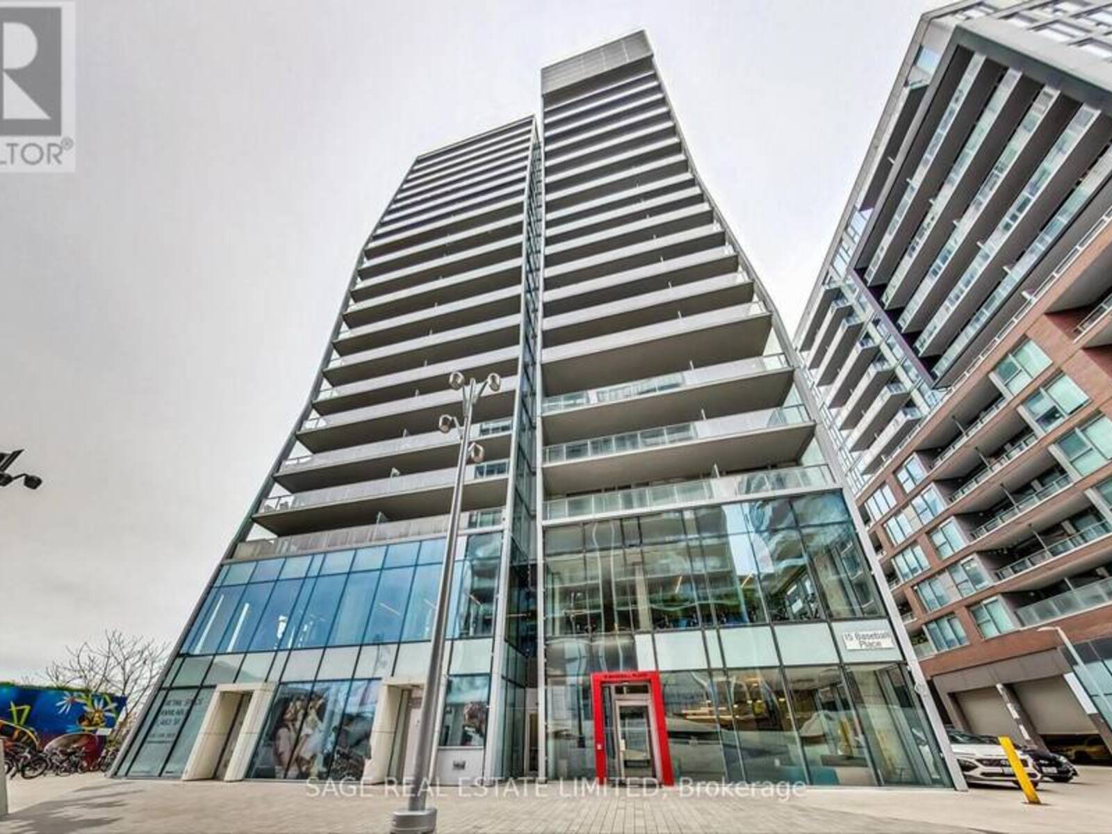 621 - 15 BASEBALL PLACE, Toronto, Ontario M4M 0E6