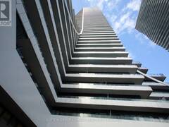 923 - 30 SHORE BREEZE DRIVE Toronto Ontario, M8V 0J1