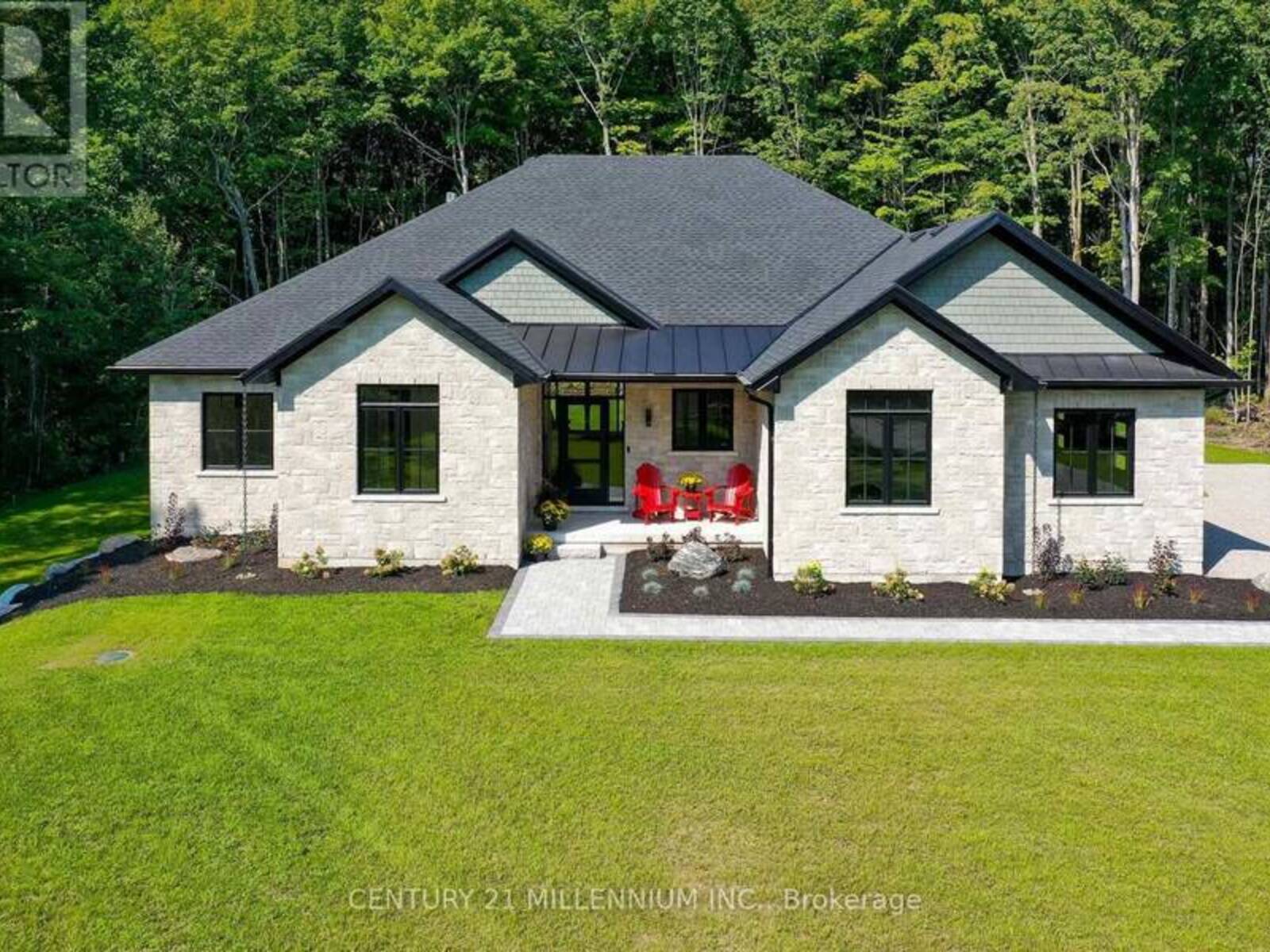 306 BALMY BEACH ROAD, Georgian Bluffs, Ontario N4K 5N4