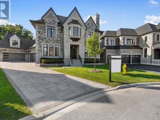 32 LITTLE CELESTE COURT Vaughan Ontario, L6A 4Z7