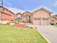 16 NOBLE DRIVE Bradford West Gwillimbury Ontario, L3Z 3A9