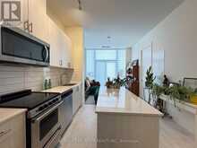 807 - 509 DUNDAS STREET W | Oakville Ontario | Slide Image Nine