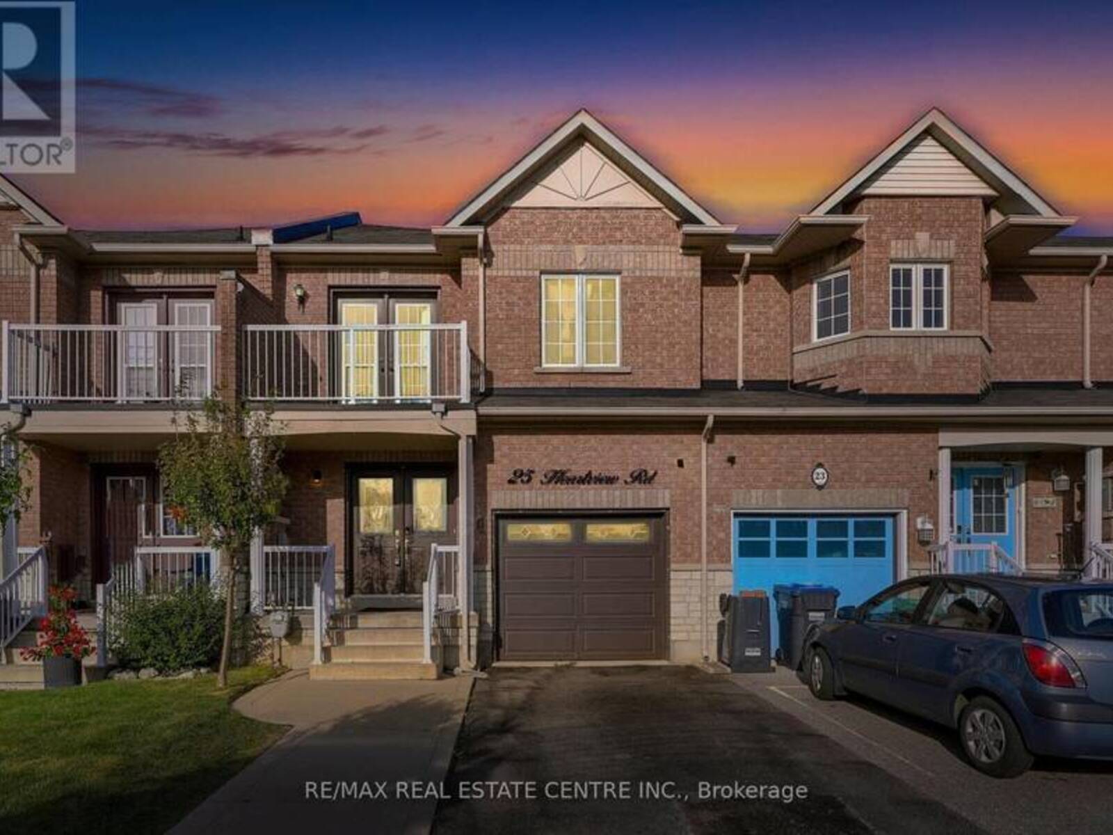 25 HEARTVIEW ROAD, Brampton, Ontario L6Z 0C6