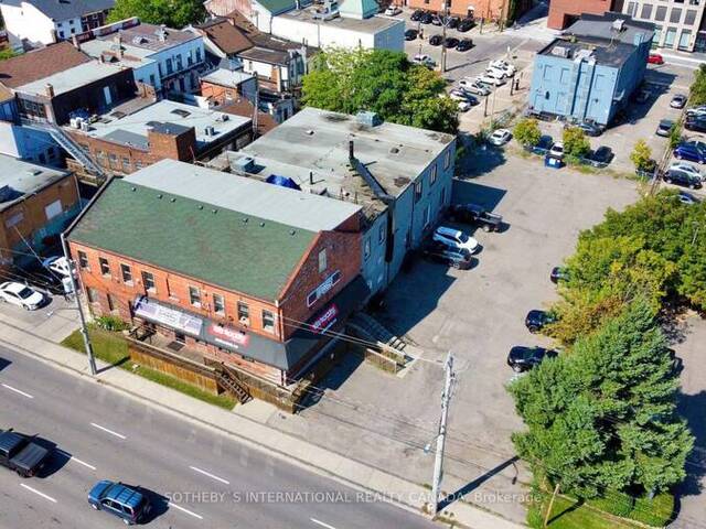 21 WELLINGTON STREET N Hamilton Ontario, L8R 1M7