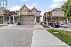 126 COOKVIEW DRIVE | Brampton Ontario | Slide Image Three