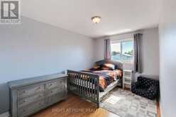 14 - 1279 REDBANK CRESCENT W | Oakville Ontario | Slide Image Seventeen