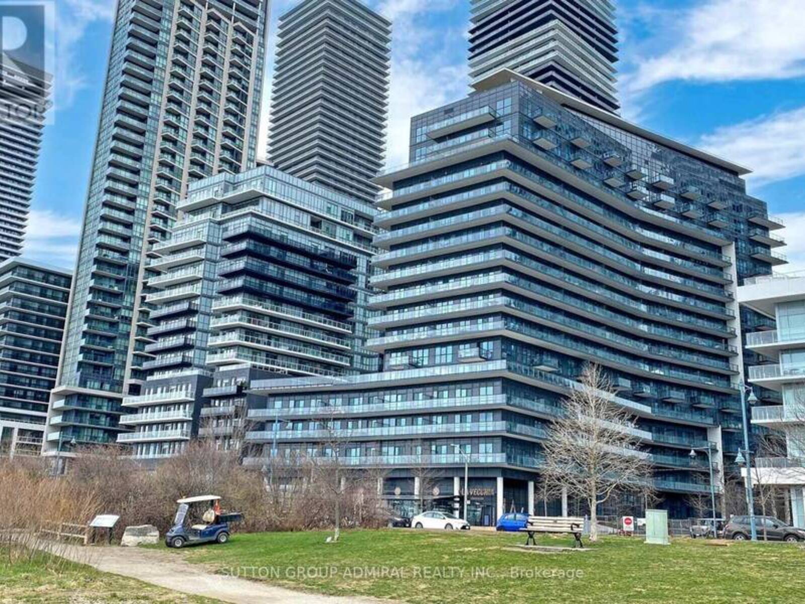 TH4 - 39 ANNIE CRAIG DRIVE, Toronto, Ontario M8V 0C5