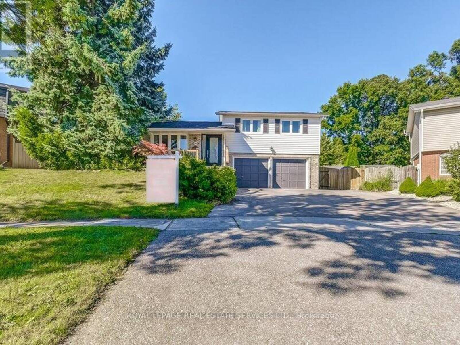 2489 YARMOUTH CRESCENT, Oakville , Ontario L6L 2M9