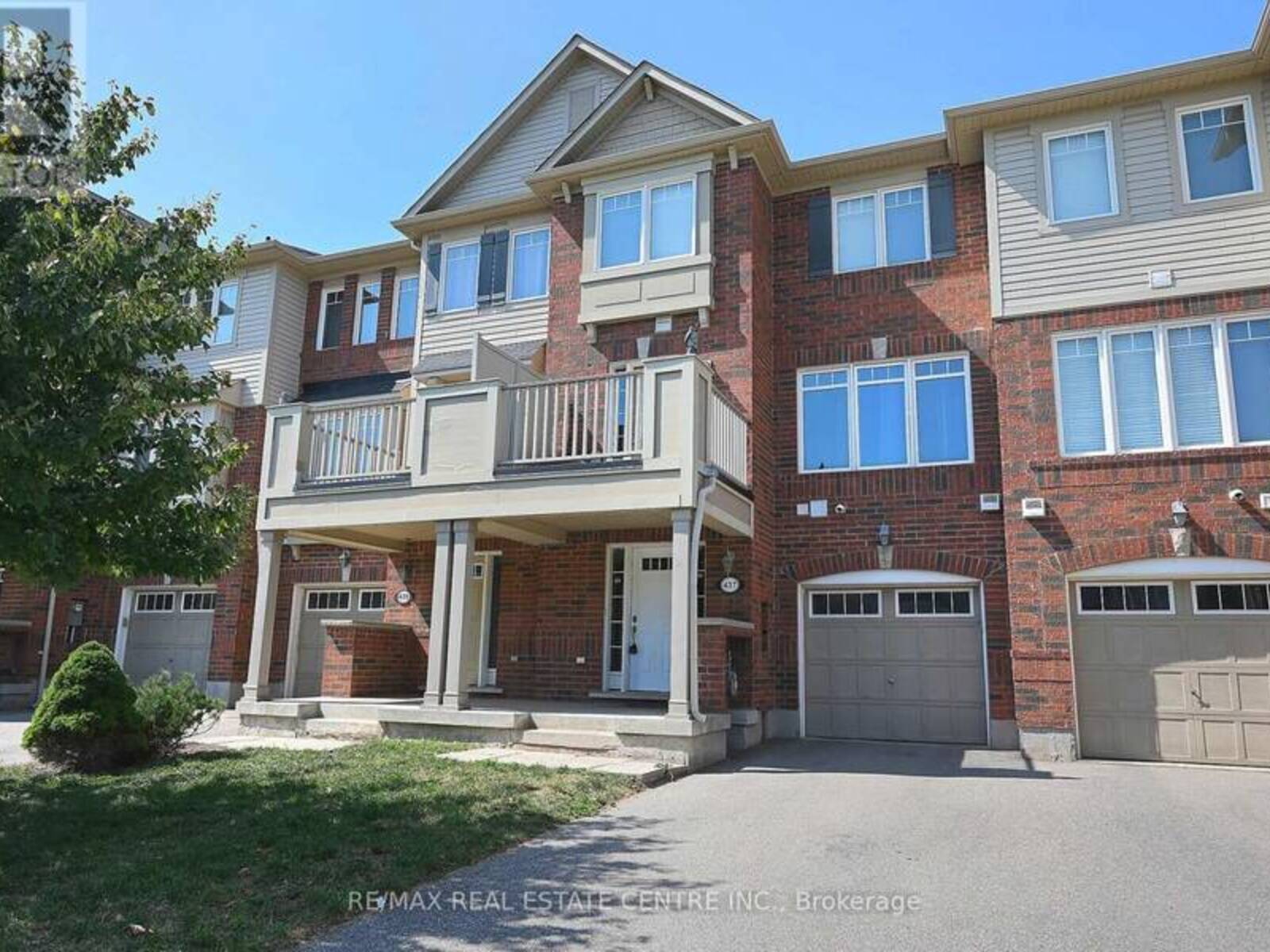 437 DALHOUSIE GATE, Milton , Ontario L9T 8J9