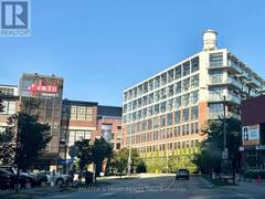 512 - 43 HANNA AVENUE Toronto Ontario, M6K 1X1