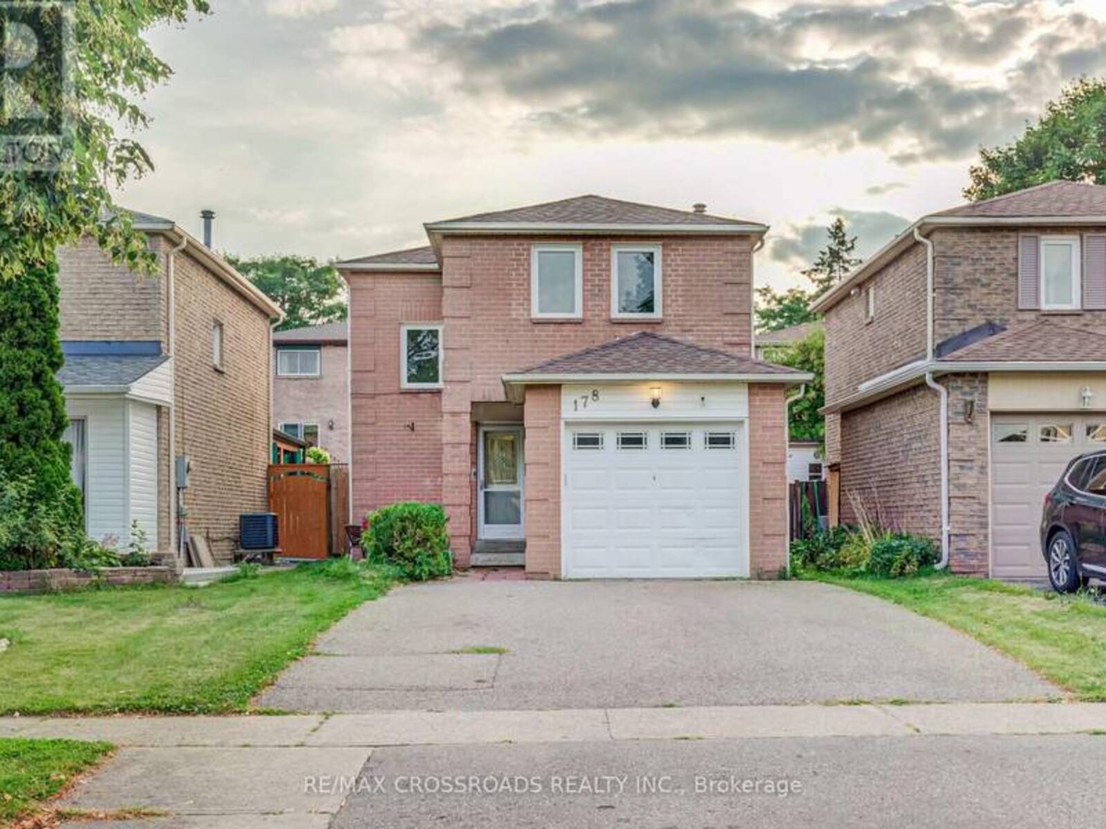 178 RADFORD DRIVE, Ajax, Ontario L1T 2C2