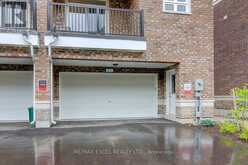 15 CHICAGO LANE | Markham Ontario | Slide Image Thirty-nine