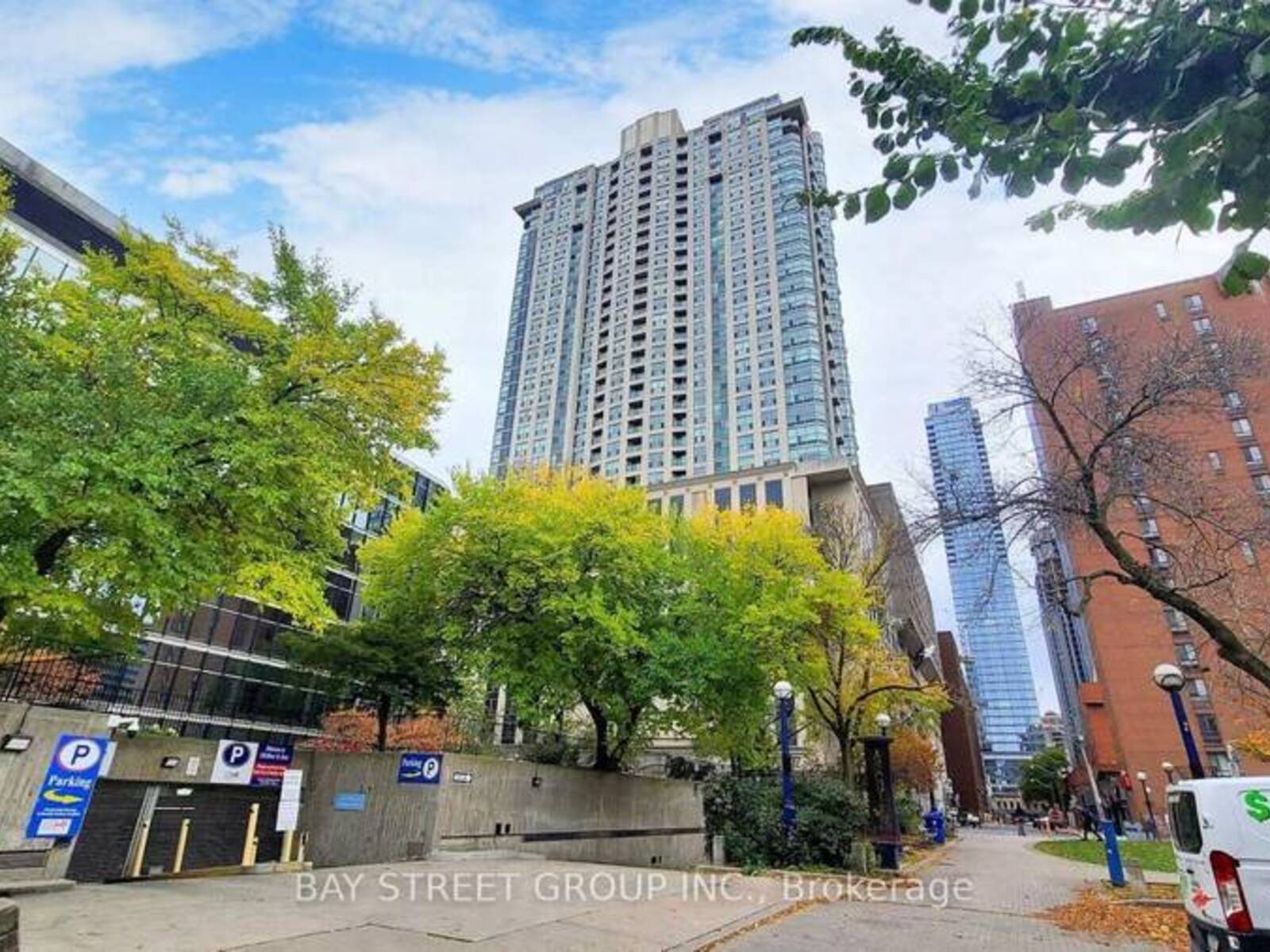 2016 - 8 PARK ROAD, Toronto, Ontario M4W 3S5