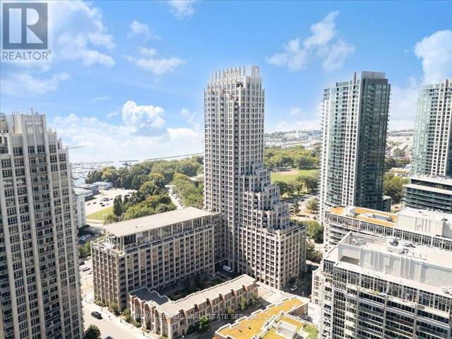 327 - 628 FLEET STREET Toronto Ontario, M5V 1A8