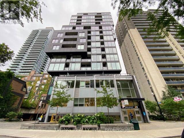 701 - 17 DUNDONALD STREET Toronto Ontario, M4Y 0E4