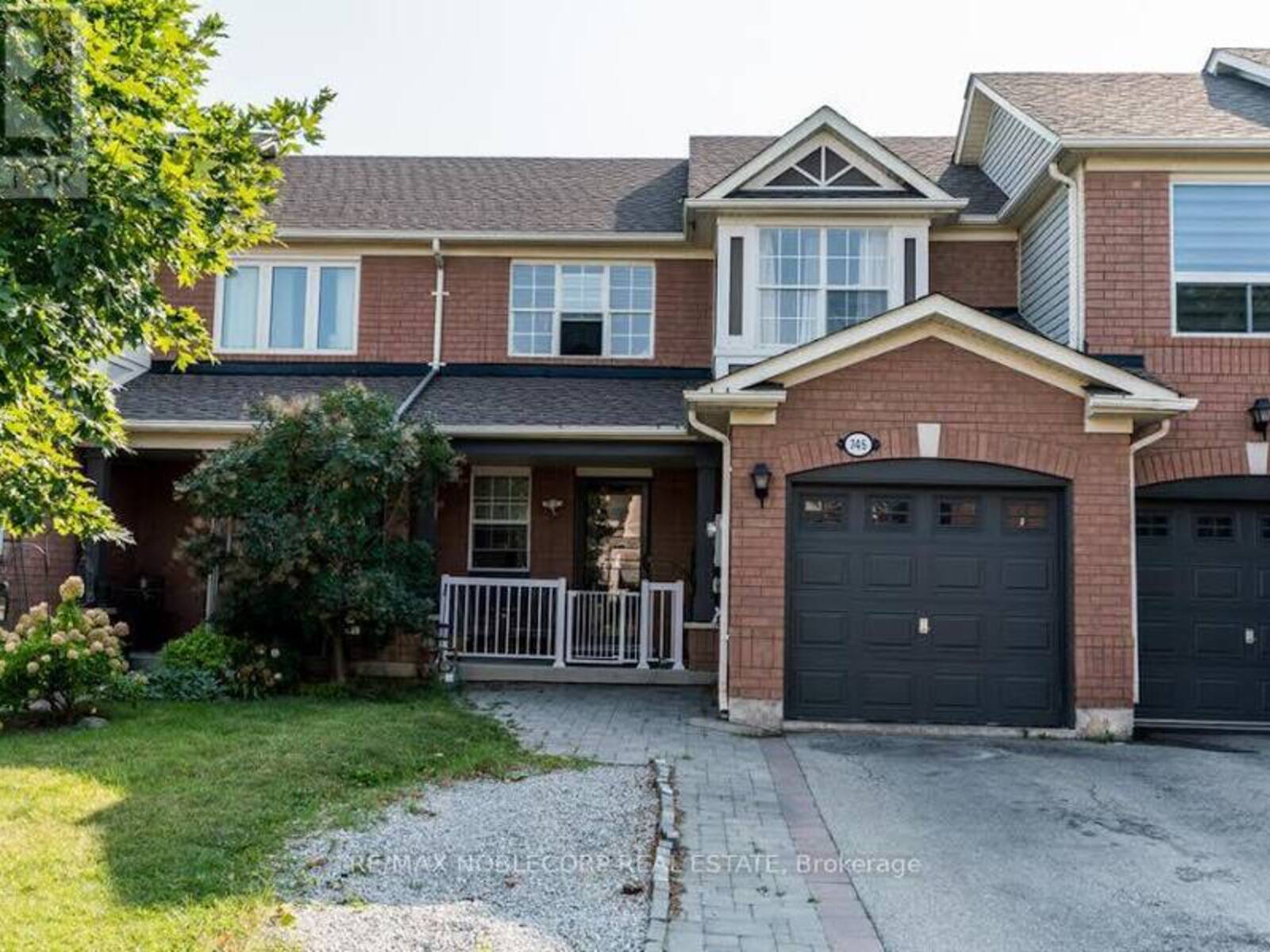 745 EDWARDS AVENUE, Milton, Ontario L9T 6B2