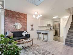 809 - 1029 KING STREET W Toronto Ontario, M6K 3M9