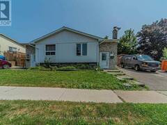 701 CRICKLEWOOD DRIVE Oshawa Ontario, L1K 1R5