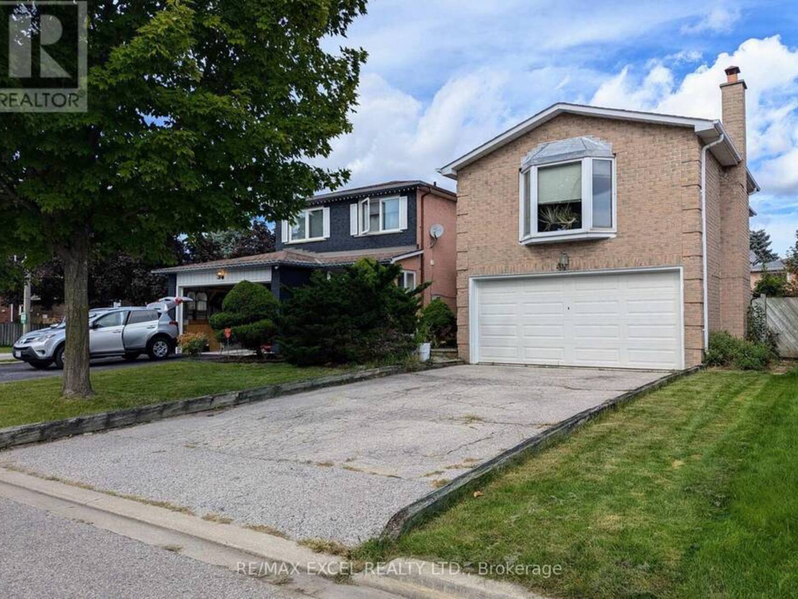 4 BURWELL CRESCENT, Markham, Ontario L3P 6T6