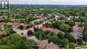 1204 POTTERS WHEEL CRESCENT | Oakville Ontario | Slide Image Three