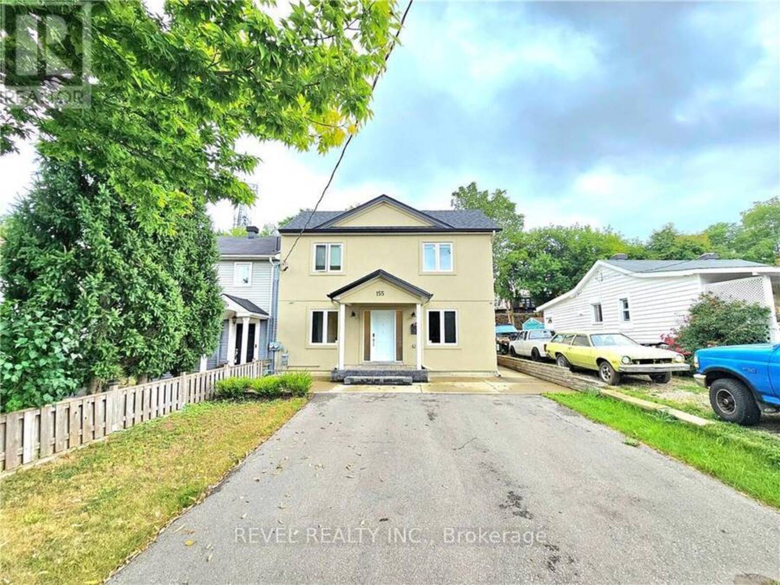 155 SAMUELSON STREET, Cambridge, Ontario N1R 1K2