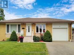 18 LUDSTONE DRIVE Toronto Ontario, M9R 2H9